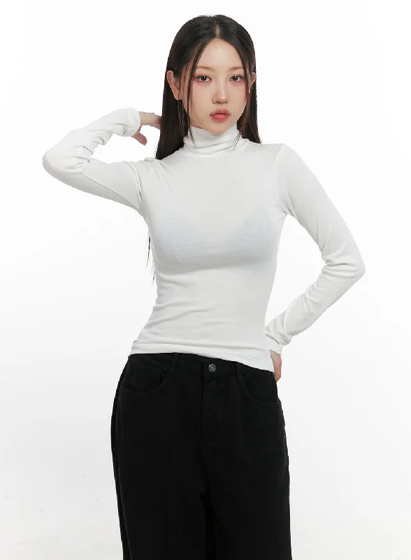 SlimFit Turtle Neck Top CN415