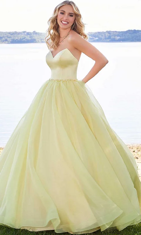 Mori Lee 47040 - Strapless Sweetheart Neckline Ball Gown